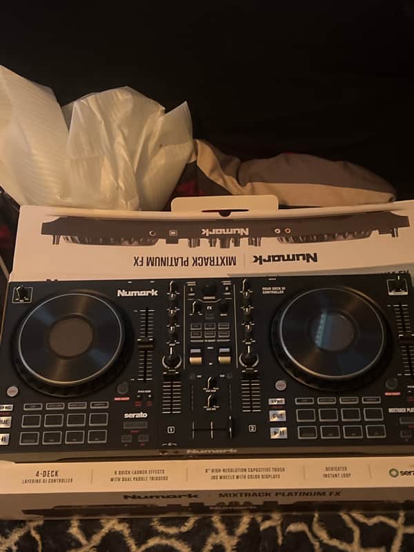Numark Mixtrack Platinum FX DJ Controller 2020 - Present - Black image 1