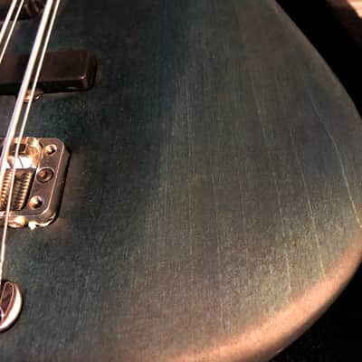 Warwick Custom Shop Fortress (left-handed) 2002 Ocean Blue OFC (Satined Surface) image 9