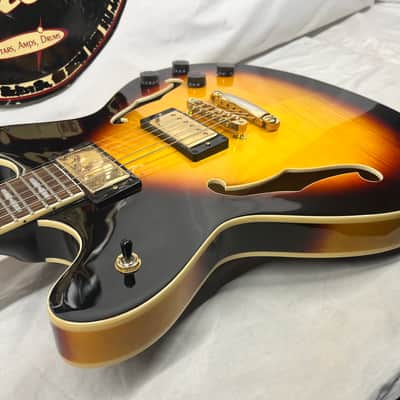 Peavey JF-1 Semi-Hollow Body Electric Guitar image 20
