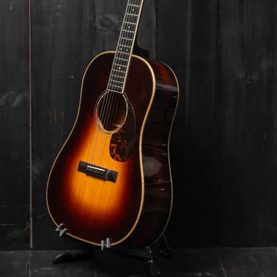 Larrivee SD-50 SH 2004 12-Fret Gloss Sunburst image 4