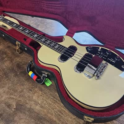 Gibson Les Paul "Triumph Bass" 1980 image 16