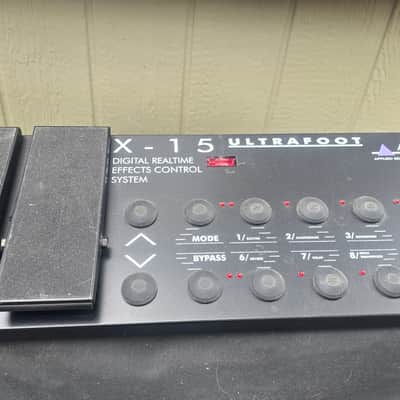 ART SGX Night Bass Black w/X-15 Ultrafoot Controller image 6