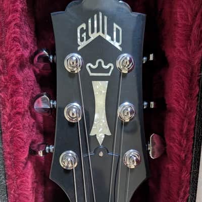 Guild Custom Shop Bluesbird 2001 - Quilted Cherry image 2
