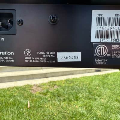 Roland RD-2000 88-Key Digital Stage Piano Bild 8