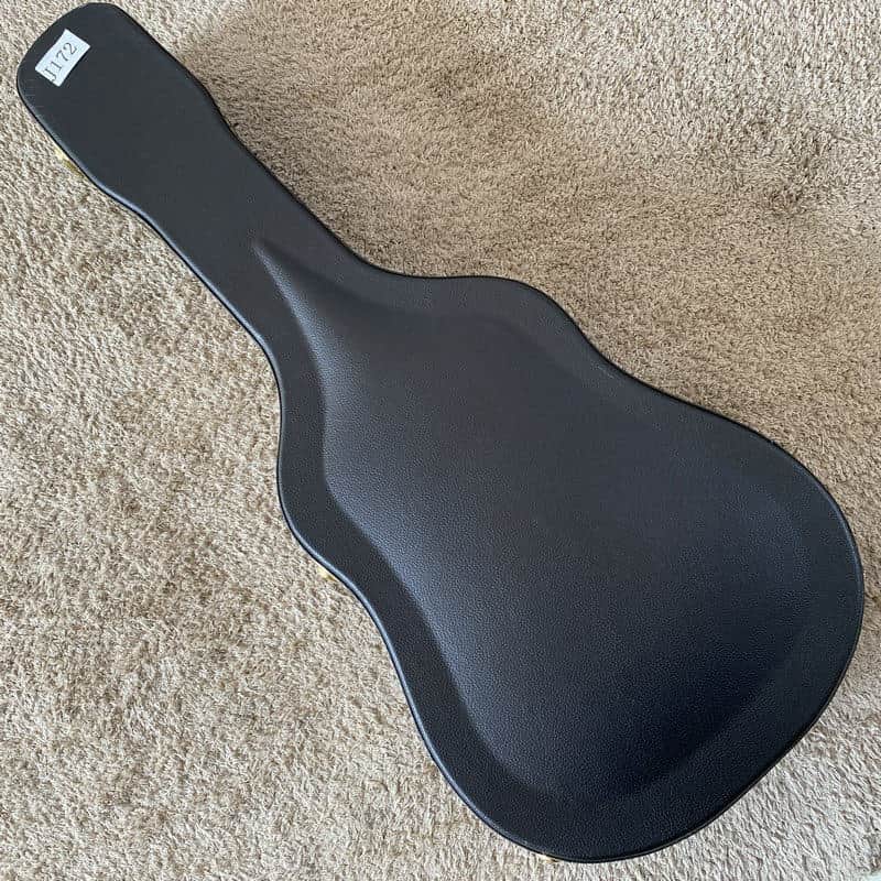 Guild 41 Inch Acoustic Guitar Hard Case, Black Velvet Interior image 1