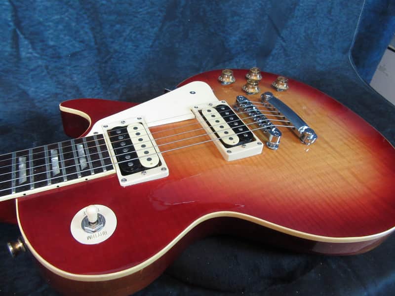 Vintage Electra Omega X-220 1970s - Cherry Sunburst (Mod/Rpr) - Fair