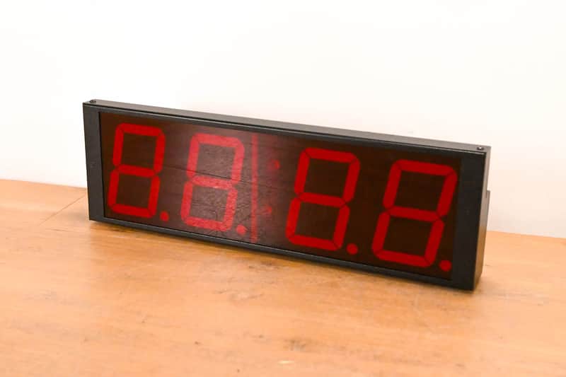 Masterclock TCD44 Time Code Display Studio Clock (NO POWER SUPPLY) CG01UX9 image 1