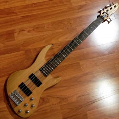 Dearmond Pilot Dlx V 5 String Bass Guitar image 1