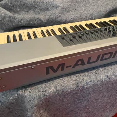 M-AUDIO KEYSTATION 88 PRO WEIGHTED ACTION CONTROLLER 2005-2010 - Silver image 10