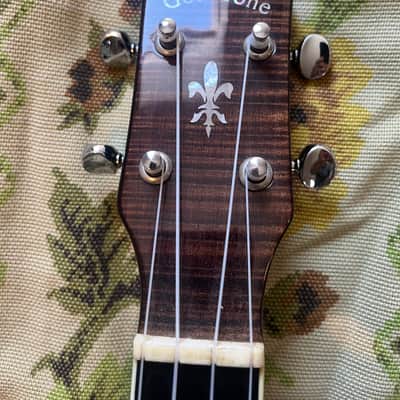 Gold Tone Banjolele Deluxe Banjo-Ukulele with Resonator (Comes with Gig Bag) image 5