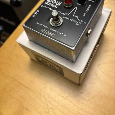 Spaceman WOW Signal Alien Fuzz Communicator 2010s - Silver Edition image 2