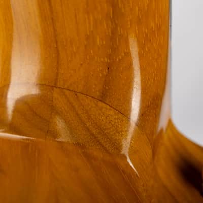 Gibson Custom 1958 Korina Flying V White Pickguard, Natural | Demo image 13