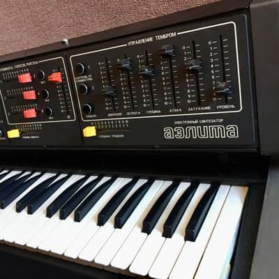 Aelita Soviet Analog 3 OSC synthesizer image 3
