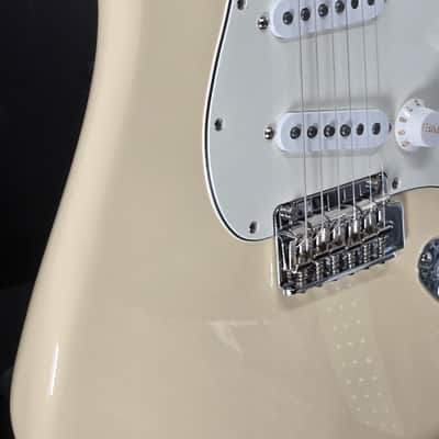 Fender 0141512505 Limited Edition Player II Stratocaster, Electric Guitar, RM, Olympic White image 4