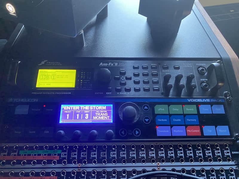 Fractal Audio Axe-FX II XL+ + RJM Mastermind GT16 bundle image 1
