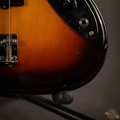Fender Jazz Bass 62 RI 1989 - 3-Tone Sunburst image 8