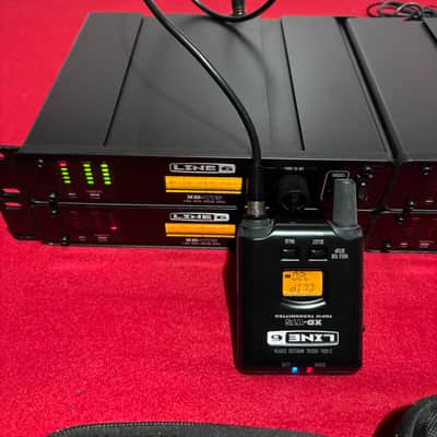 Line 6 XD-V75 Digital wireless Bodypack systems (4) w/ Receivers & Antennas image 11