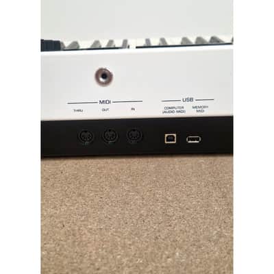 Dexibell VIVO S9 - Digital Piano - White - Like New w/ Power Supply, Original Box, Manuals image 13