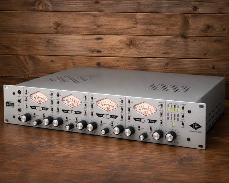Universal Audio 4-710d 4-Channel Microphone Preamp 2010 - Present - SIlver image 1