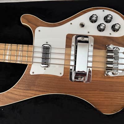 Rickenbacker 4003W Walnut 2017 - Mint image 3