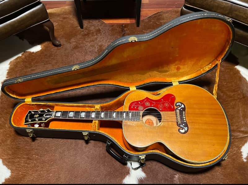 Gibson J-200 1968 - Natural image 1