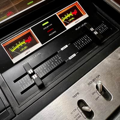 Sharp RT-480U Top Loading Cassette/Recorder 1974 - Wood image 4
