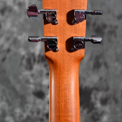 Larrivee LV-03 Deluxe Edition Mahogany Satin w/ OHSC & FAST Same Day Shipping image 3