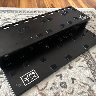 Vertex Tour Compact Pedalboard MKII with TC1 Riser 2022 - Present - Black image 1