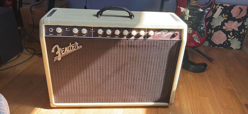Fender Super-Sonic 22 2-Channel 22-Watt 1x12" Guitar Combo 2010 - Present - Blonde image 1