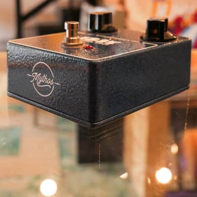 Mythos 1347 silicon fuzz image 3