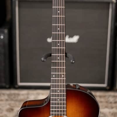 Taylor 214ce-K SB Plus Left-Handed Grand Auditorium Acoustic/Electric Guitar - Sunburst with Aerocase - Factory Demo image 4