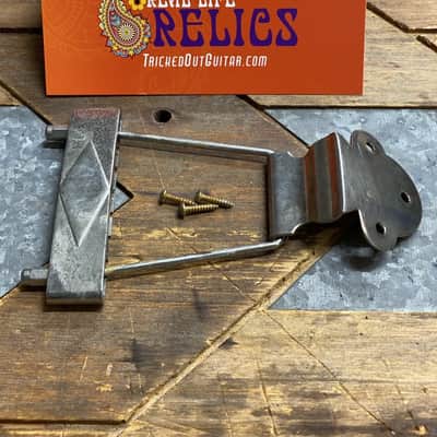 Real Life Relics Nickel Trapeze Tailpiece Short    [DD9] image 1