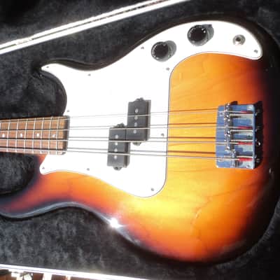 USA PEAVEY FURY BASS, 1987 GENERATION 2, SPLIT P BASS PICKUP, PEAVEY CASE image 2