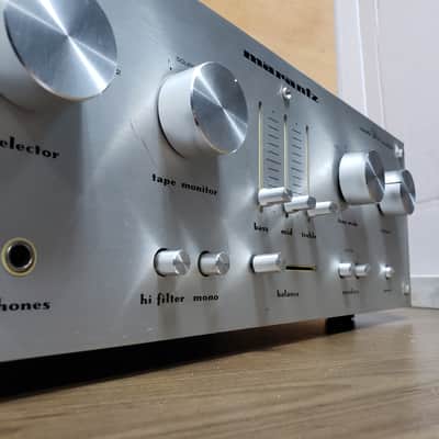 Marantz Model 1090 45-Watt Stereo Solid-State Integrated Amplifier 1977 - 1978 image 2