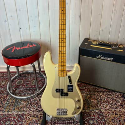 Fender Vintera II 50s Precision Bass MN 2025 - Desert Sand image 1