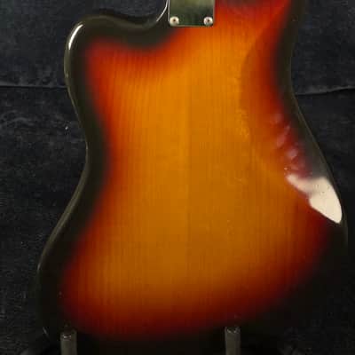 Used - Fender Jaguar 1994 - Sunburst image 2