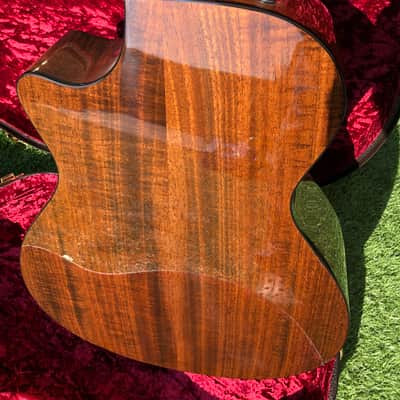 Taylor 422ce Koa LTD image 7