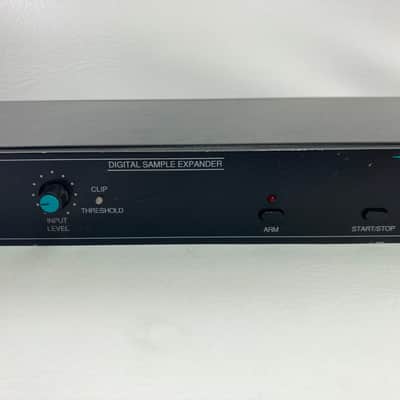 Vintage Peavey SX Digital Sample Expander Rack Mount image 4