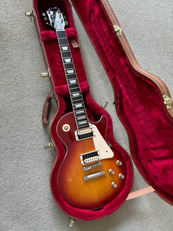 Gibson Les Paul Classic - Heritage Cherry Burst 2019 image 1