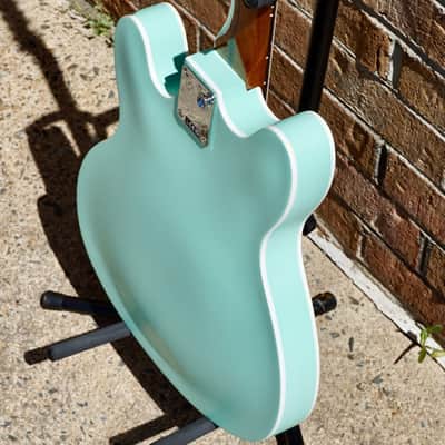 Fender Tom DeLonge Starcaster Rosewood Fingerboard Chrome Hardware Satin Surf Green image 9