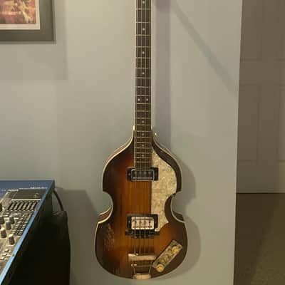 Hofner Violin Beatle bass 1964 - Sunburst image 1