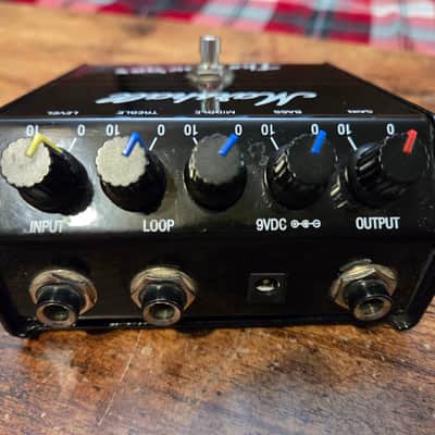 Marshall The Guv'nor Overdrive/Distortion Electric Guitar Effects Pedal imagen 2