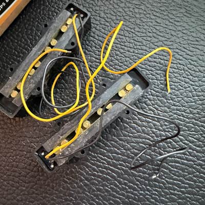Fender Jazz Bass pickups MIM 2000s - Black image 4