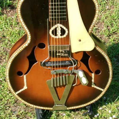 Ultra Rare 1950s Harmony No.1007 Archtop "Made in Occupied Japan" by Kasuga with Vintage Guyatone Pickup image 1