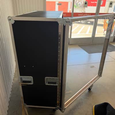 10 SPACE GUITAR VAULT - Black image 9