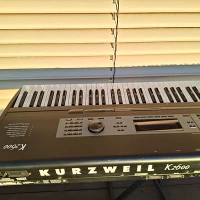 Kurzweil K2600 Studio Production Synthesizer image 5