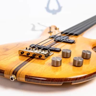 Daion Mark XX-B Fretless 1982 Tan image 17