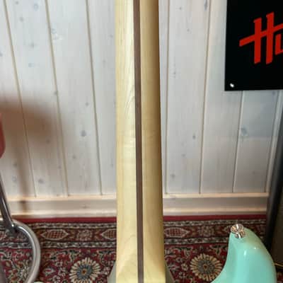 Fender Limited Edition Tom Delonge Signature Strat RW 2023 - Surf Green image 9