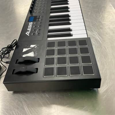 Alesis VI49 USB MIDI Keyboard / Pad Controller 2010s - Black image 3