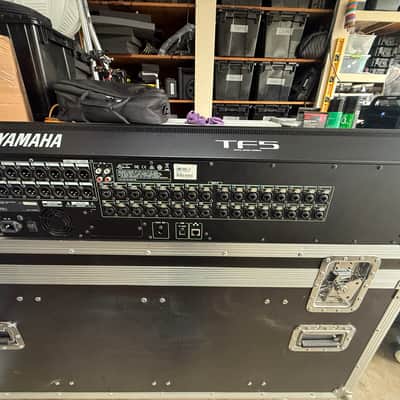 Yamaha TF5 48 Input Digital Mixing Console image 2